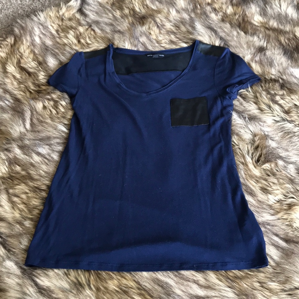 Tee with leather accents